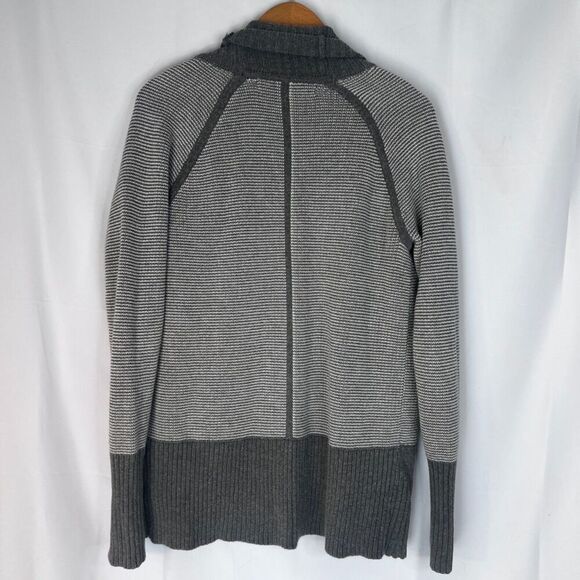 Max Studio Gray White Striped Shawl Collar Open Front Cardigan Thumbholes Sz SM - Picture 2 of 8